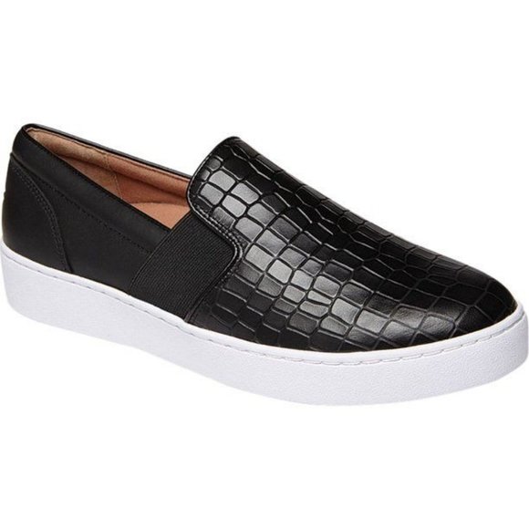 vionic demetra leather slip on sneakers